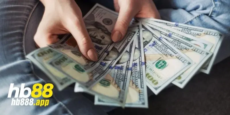 Lưu ý khi nằm mơ thấy người ta cho tiền đánh số gì